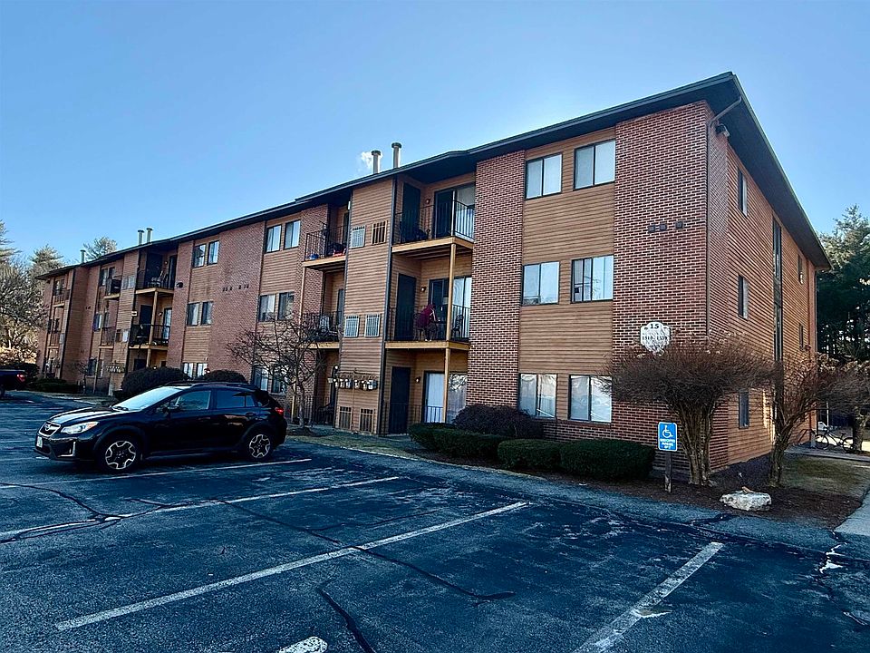 1st image of 1536 Blackstone Drive