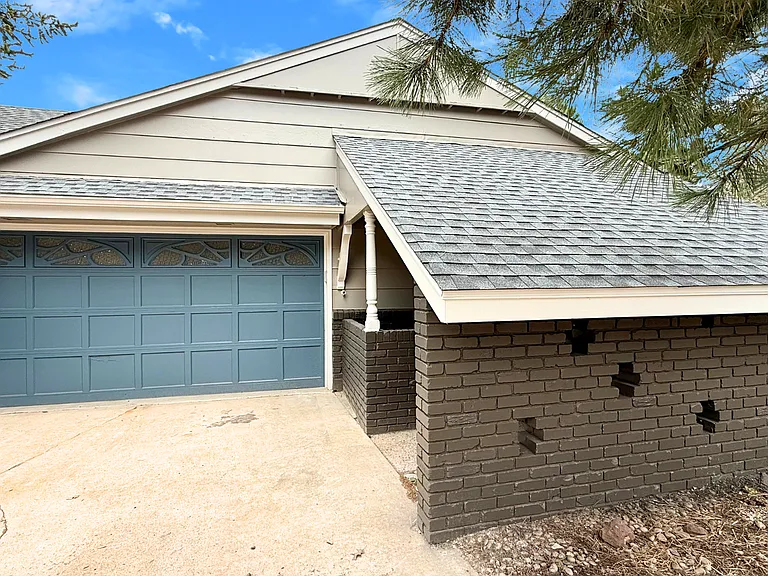 5330 Miranda Rd — Photo 5