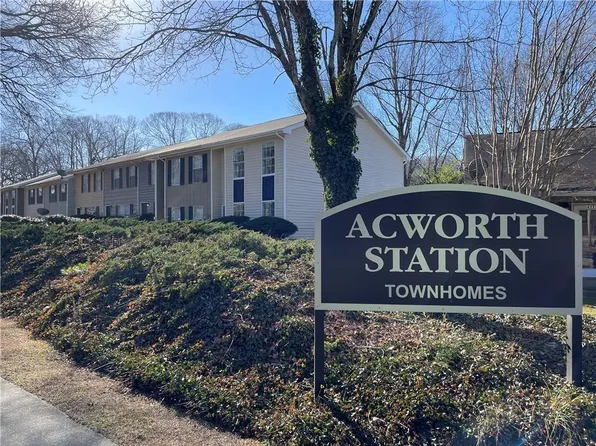 4267 Grogan St NW, Acworth, GA 30101