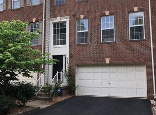 4128 Brookgreen Dr, Fairfax, VA 22033