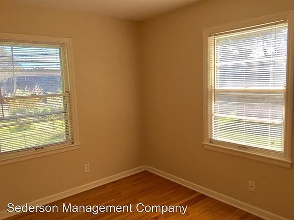 5th image of 5737 Dearborn St