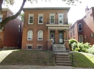 4026-4028 Russell Blvd, Saint Louis, MO 63110