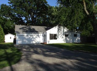 3211 Bowman Rd, Bay City, MI 48706