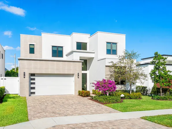 691 Kingsbridge Street, Boca Raton, FL 33487