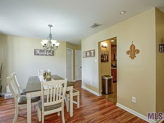 4th image of 26131 Glenbrooke Dr