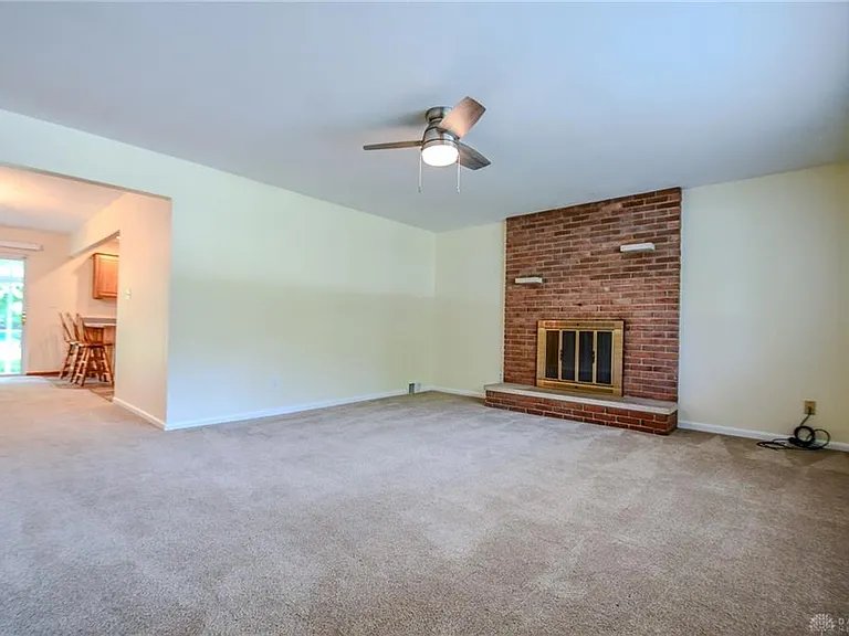 96 Pine Bluff Dr — Photo 5