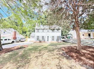 8431 Mission Hills Rd, Charlotte, NC 28227