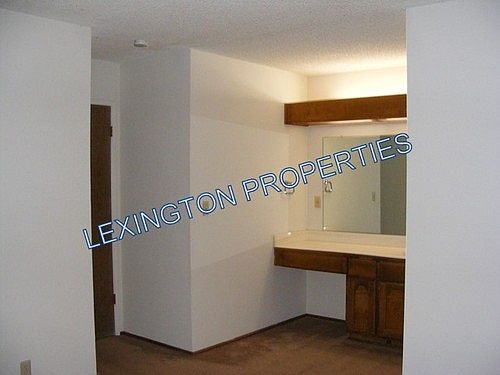 5th image of 311 Union St