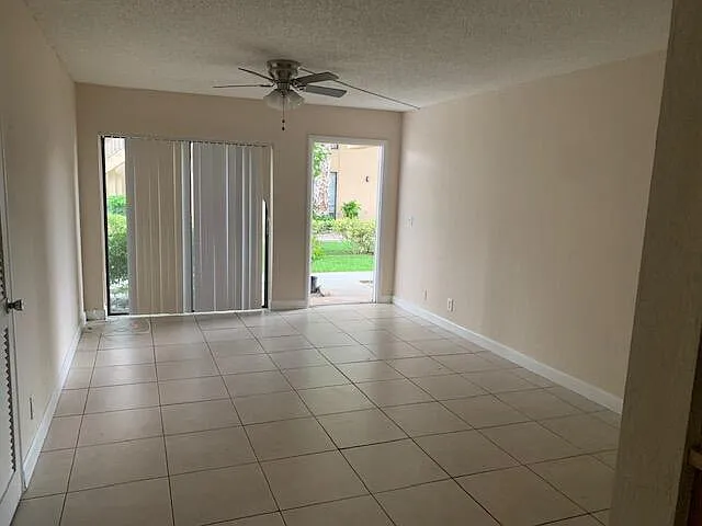 2 bed, 1.0 bath, 752 sqft, $1,695 — Photo 4