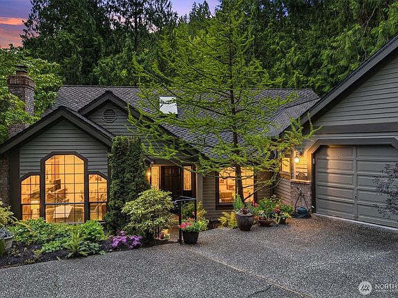 2nd image of 2825 NW Pine Cone Drive