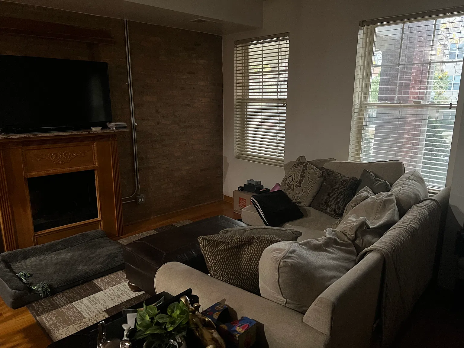 2 bed, 1100 sqft, $2,400 — Photo 4