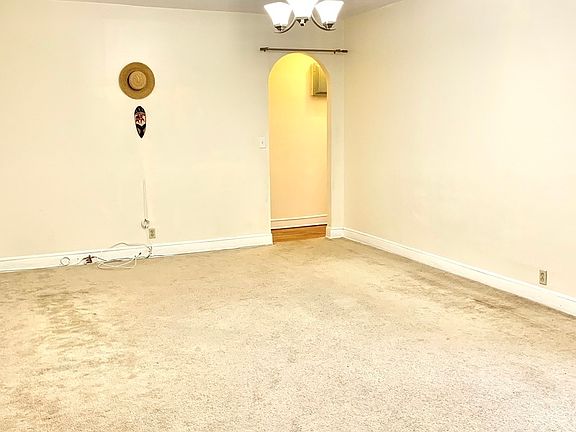 3rd image of 4520 43rd St APT 2D