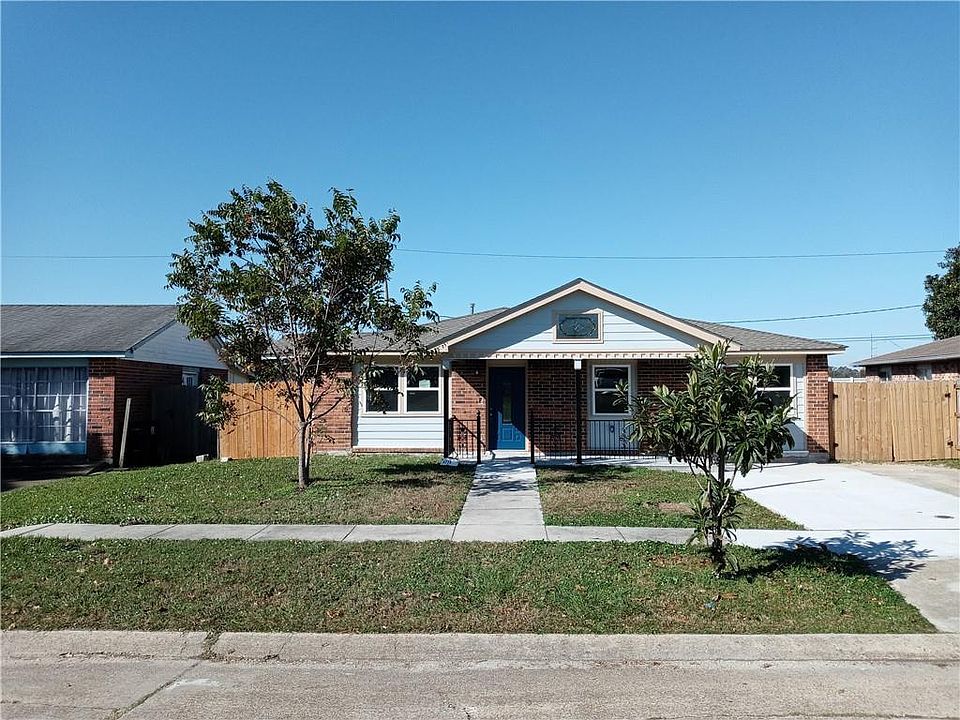 1st image of 4205 E Loyola Dr