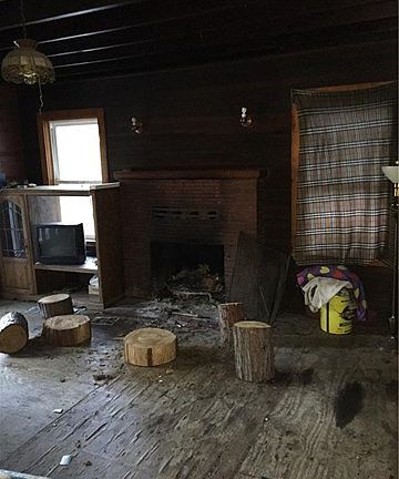 3rd image of 875 Oakmont Ln