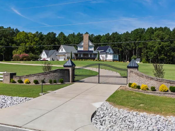 12182 Camp Charles Rd, Bailey, NC 27807