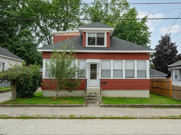 82 Norris Street, Manchester, NH 03103