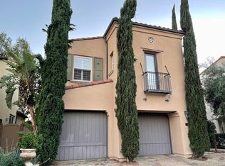 26 Secret Gdn, Irvine, CA 92620