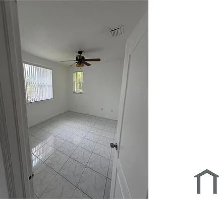 1658 SE 28th Ct #200 — Photo 8