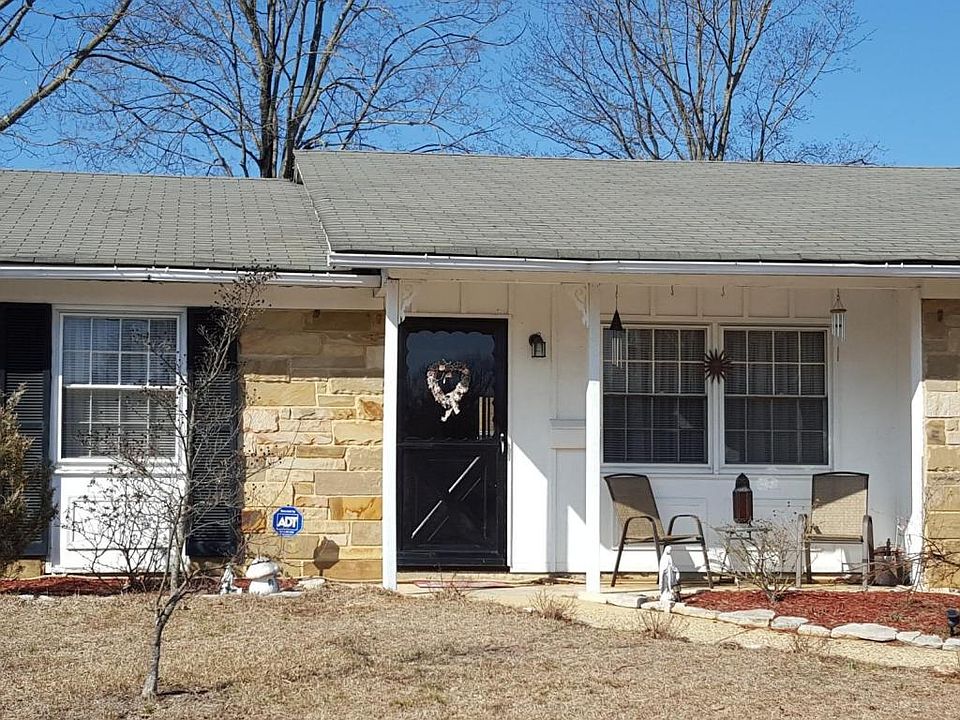 1st image of 9 Inwood Ave