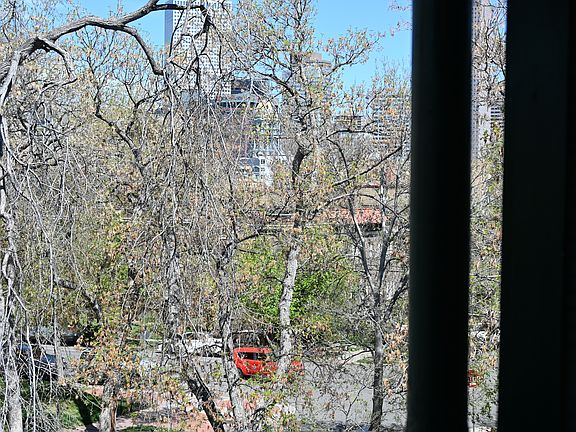 3rd image of 1060 N Pennsylvania St APT 5