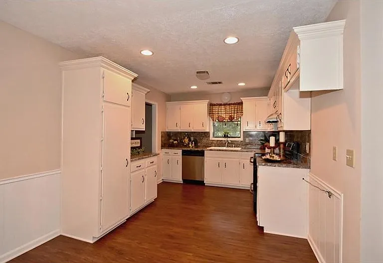 4276 Dogwood Farms Dr — Photo 24