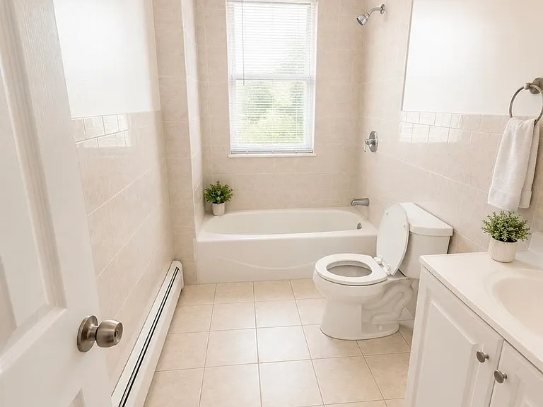58 Williams Ave — Photo 4