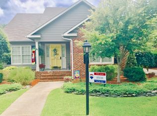 1849 Stetson Ln, Fayetteville, NC 28304