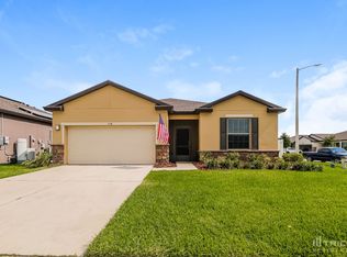 704 Citrus Isle Dr, Davenport, FL 33837