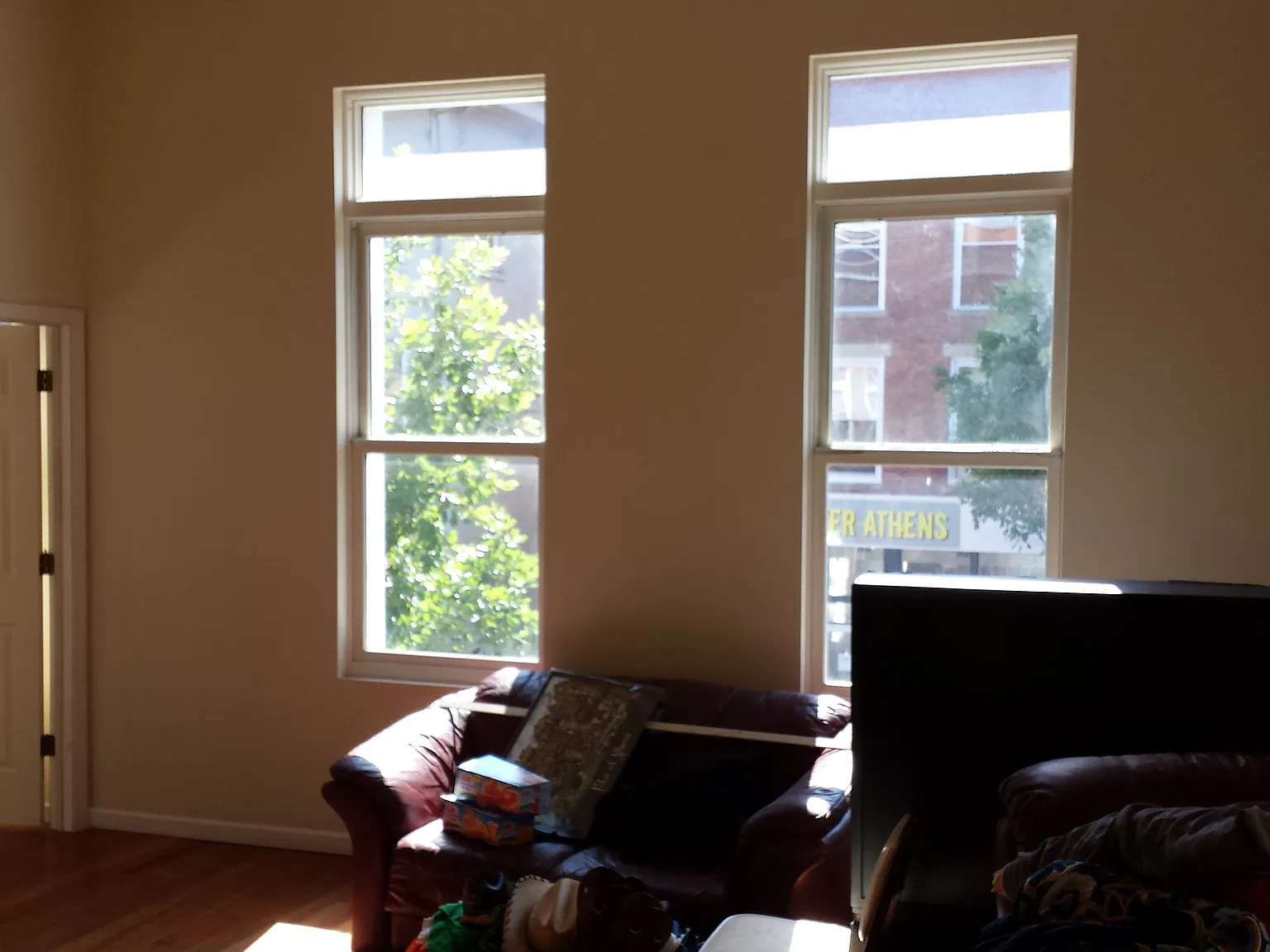 4 bed, 1100 sqft, $725 — Photo 3