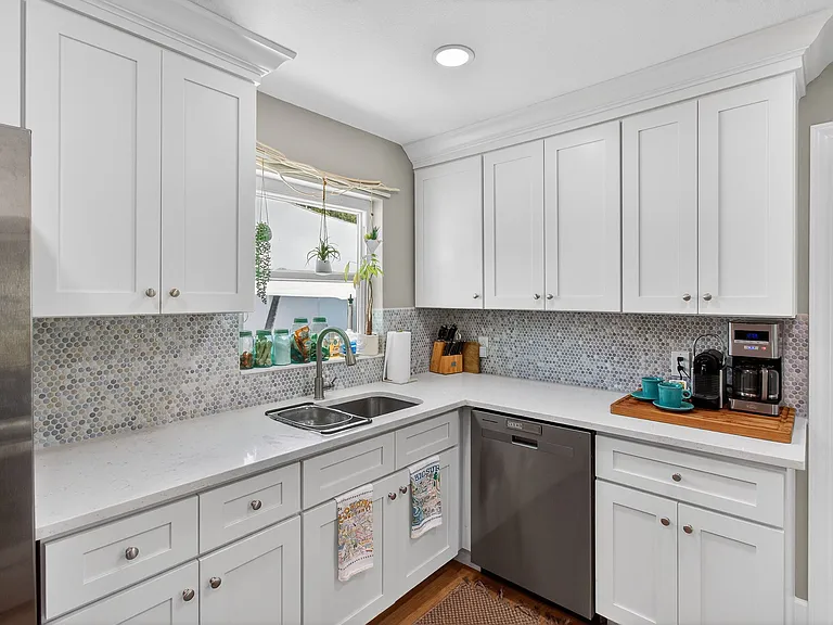 741 Lantana Ave — Photo 11