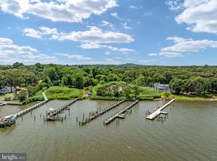 317 Hickory Point Rd, Pasadena, MD 21122