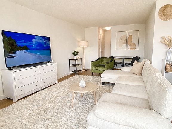 4th image of 300 E 34th St APT 20k