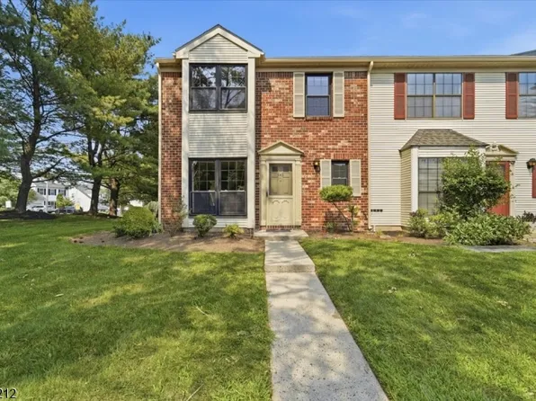543 Manchester Ct, Piscataway Twp., NJ 08854