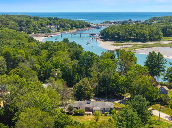 119 Lindsay Road, York, ME 03909