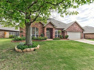 12708 Meadow Crest Dr, Oklahoma City, OK 73170