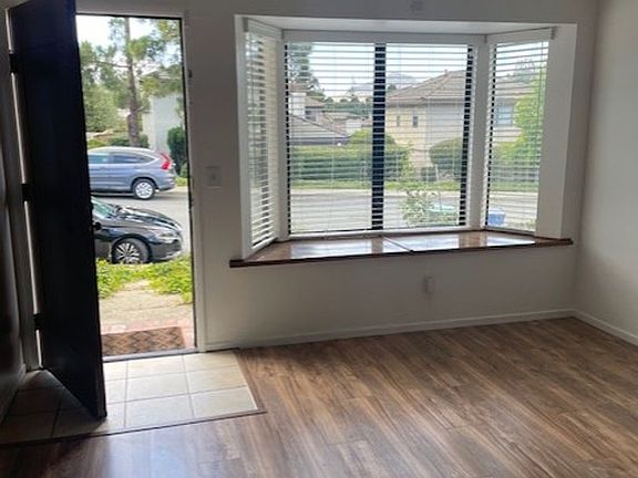 4th image of 1545 Descanso St