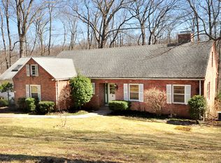 87 Kenmore Rd, Bloomfield, CT 06002