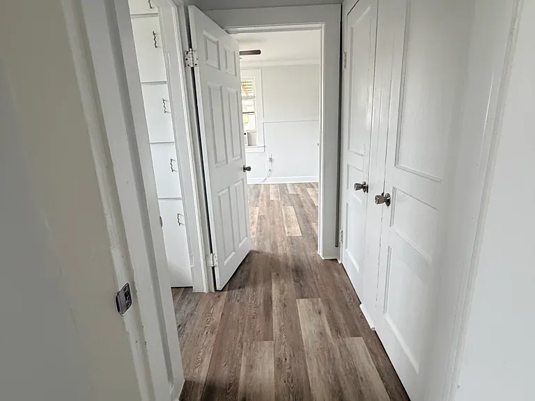 815 Williams Ave #B — Photo 4