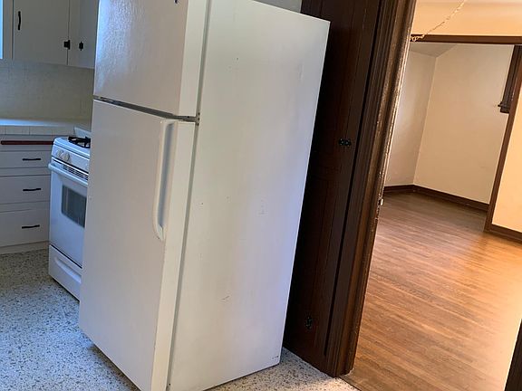 4th image of 409 N Avenue 65