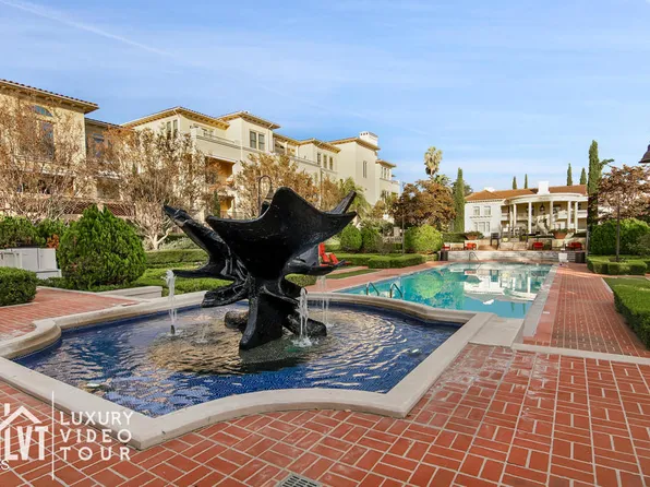 378 W Green St #124, Pasadena, CA 91105