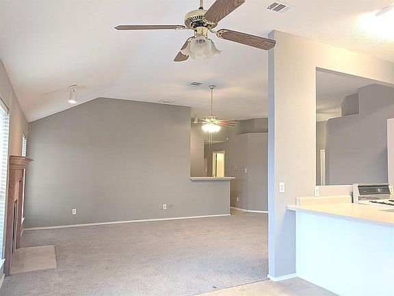 3rd image of 8423 Battle Plains Dr