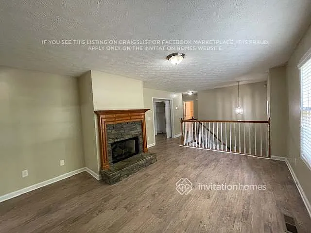485 Senator Rd — Photo 3