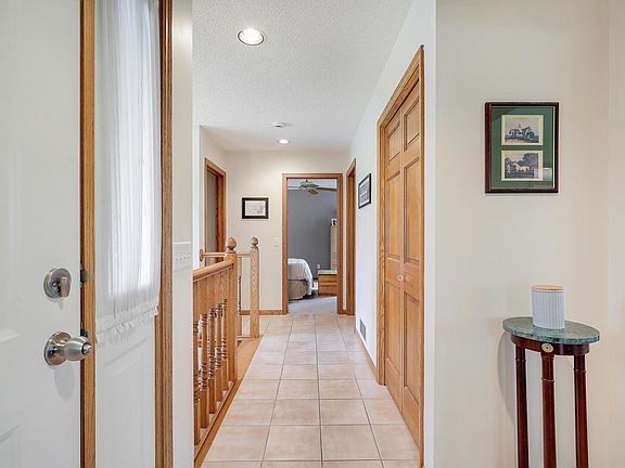 5th image of 16118 Harvard Ct