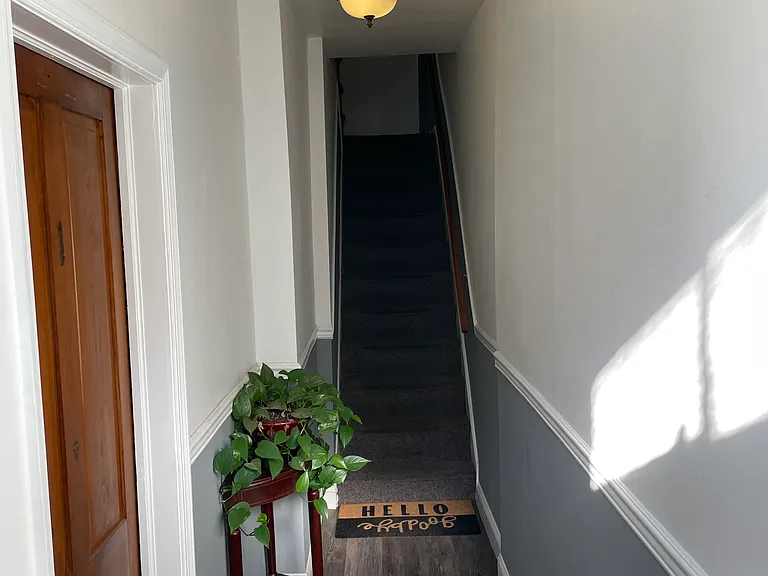 123 S Church St #3 — Photo 2
