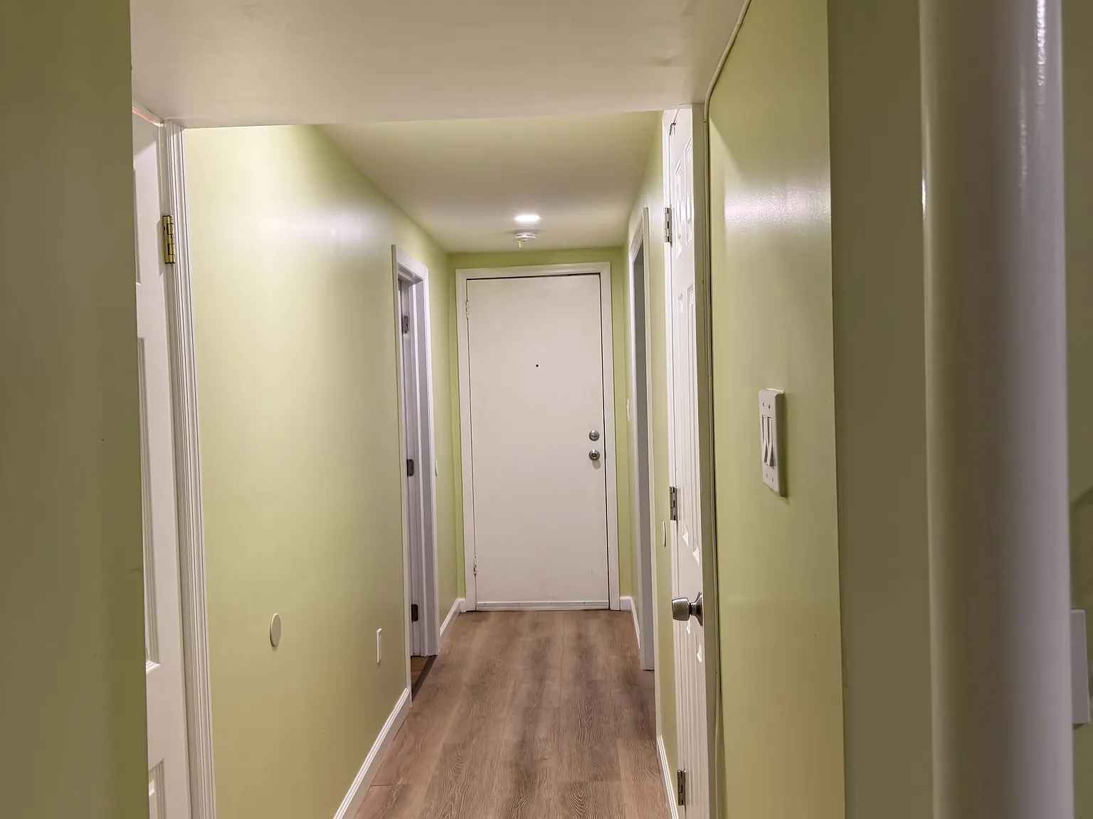 2 bed, 925 sqft, $2,799 — Photo 4