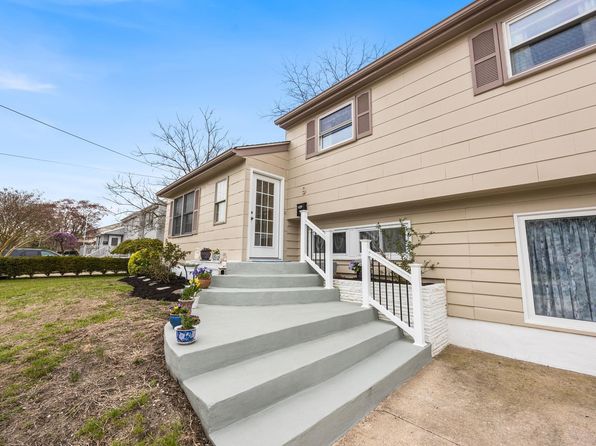 9 W Lee Ave, Absecon, NJ 08201