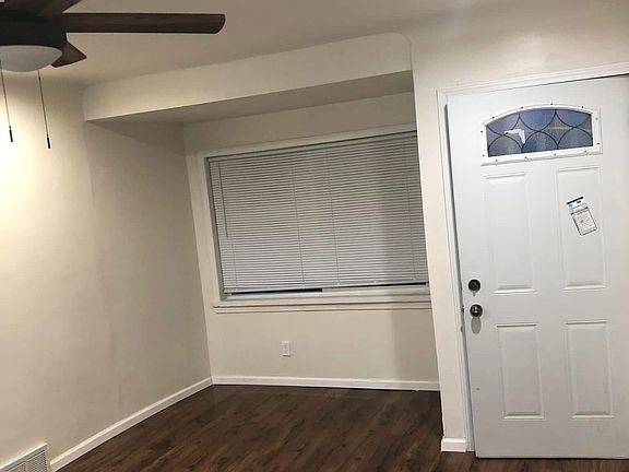 3rd image of 3854 19th St