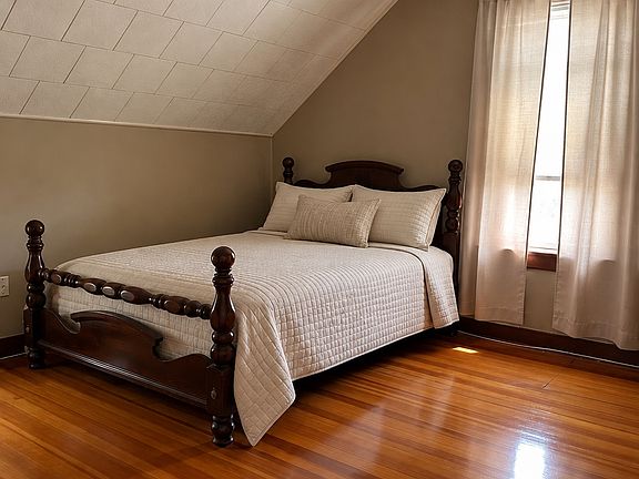 2nd image of 1252 Globe St #3