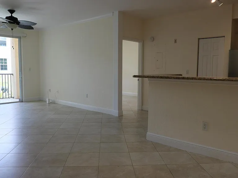1803 N Flagler Dr #212 — Photo 4