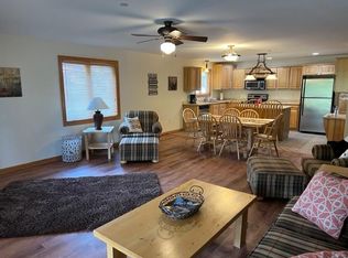 1828 Parkland Dr #403, Arkdale, WI 54613